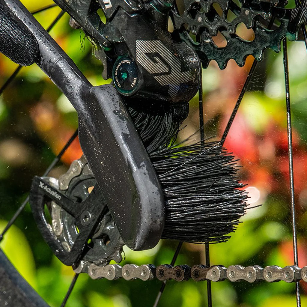 Muc-Off Tire And Cassette Brush - Image 2