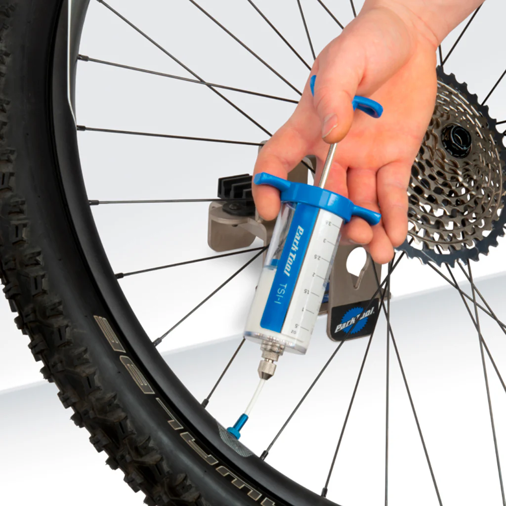 Park Tool TS-1 Tubeless Sealant Injector - Image 2