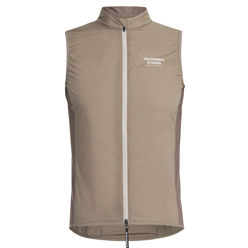 Pas Normal Studios Men's Mechanism Stow Away Gilet - Image 3