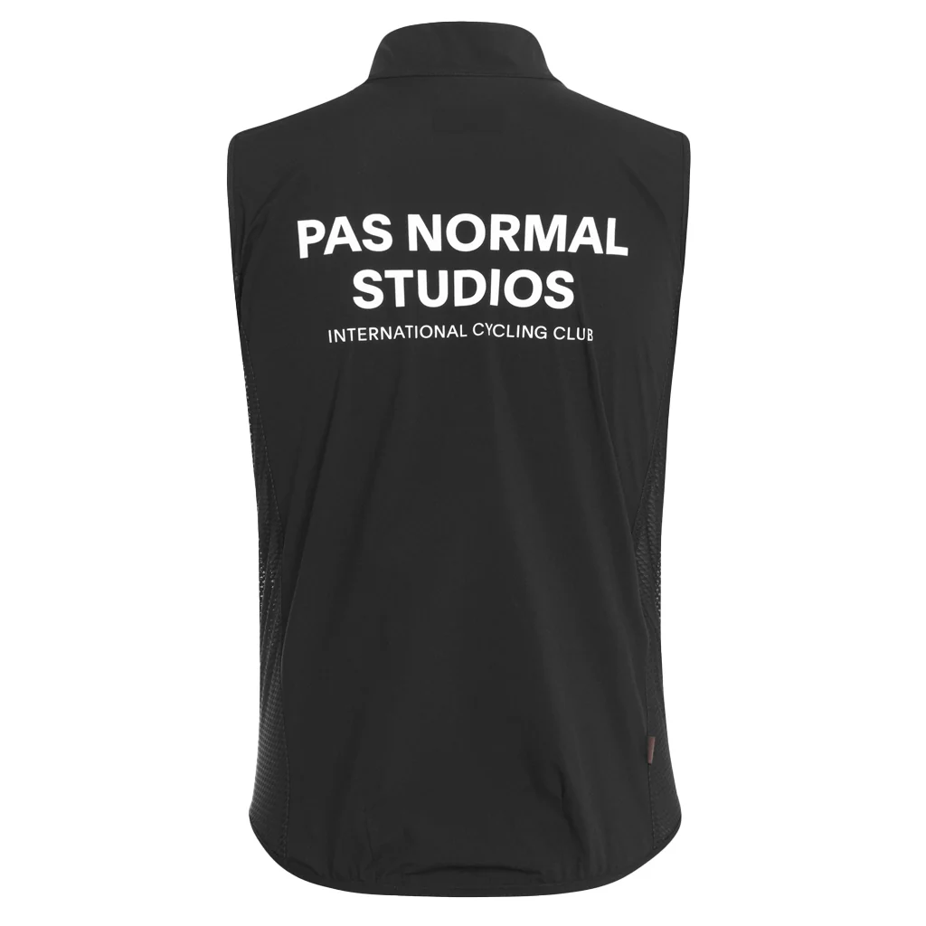 Pas Normal Studios Men's Mechanism Stow Away Gilet - Image 6