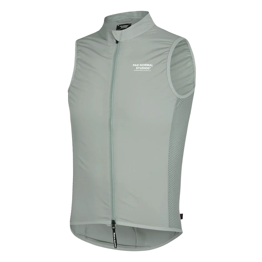 Pas Normal Studios Men's Mechanism Stow Away Gilet - Image 7