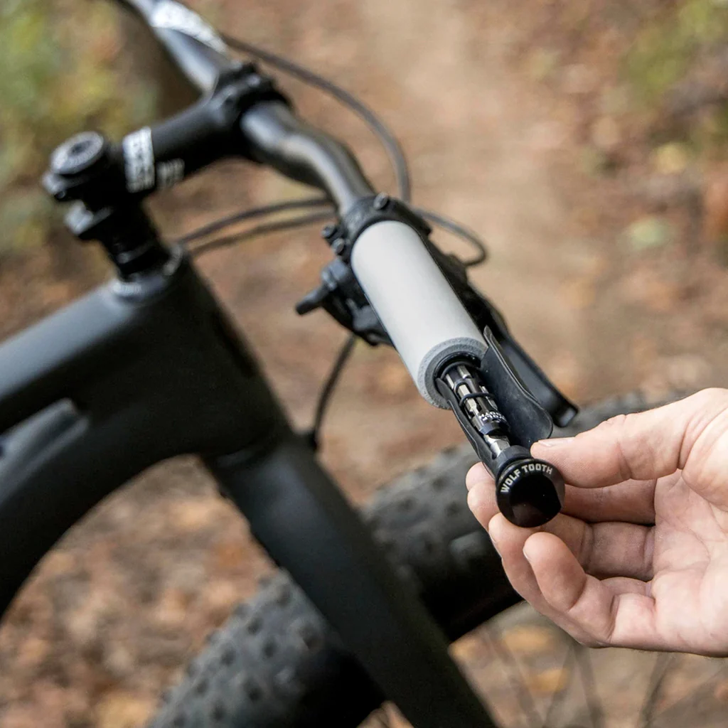 Wolf Tooth Components EnCase System Bar Kit One - Image 3
